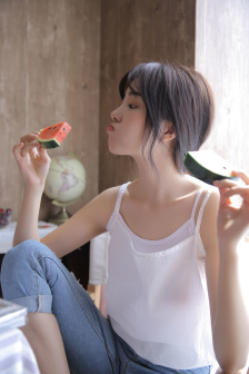 九朵云